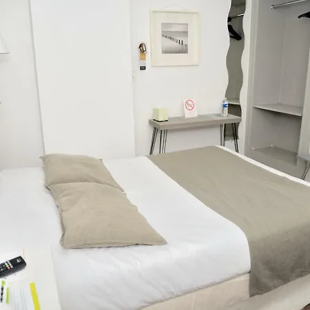 Hotel Etc...hôtel - Hyper Centre 2*